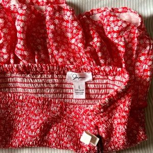 Matching top and bottom floral set.